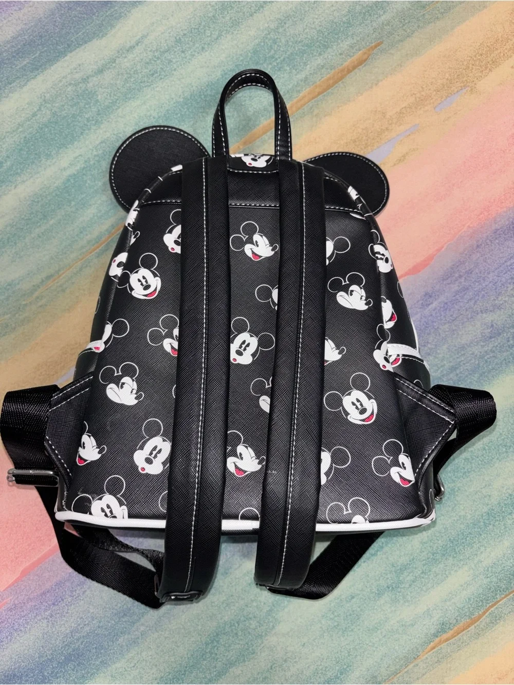 Loungefly Disney Parks Excl. Black & white Mickey Mouse face expressions